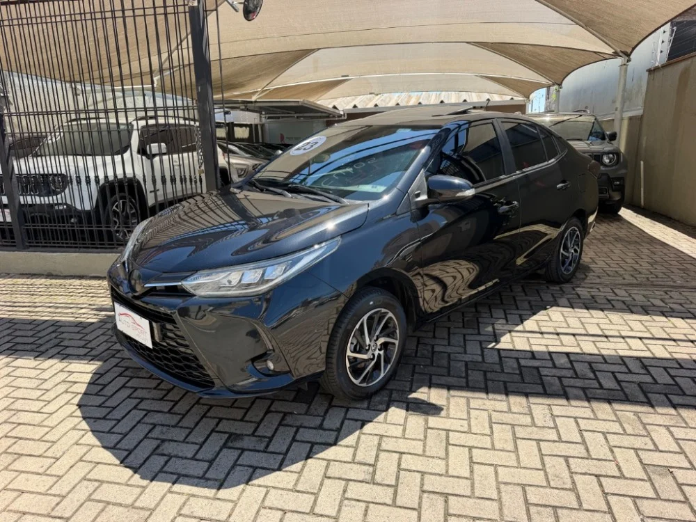 Toyota YARIS XLS Sedan 1.5 Flex 16V 4p Aut.